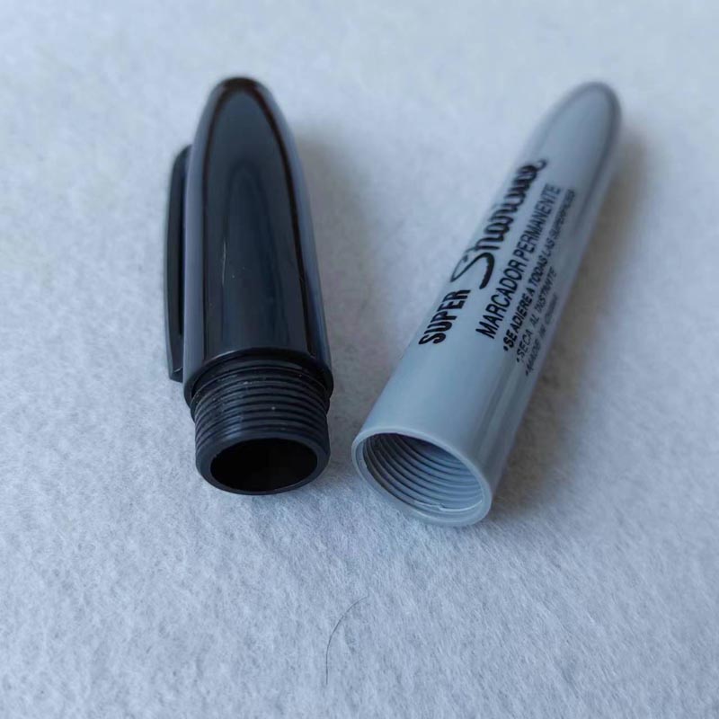 Realistic Large Marker Diversion Safe (2 Pack) - Real working large marker with a secret stash container to hide valuables